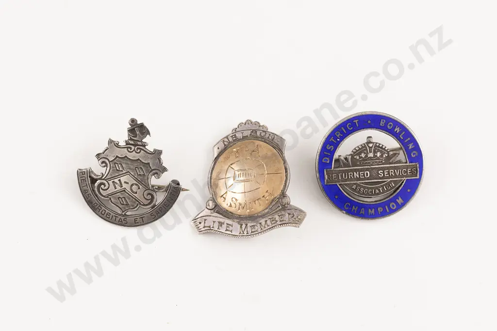 Three NZ Silver Badges Image 1++
