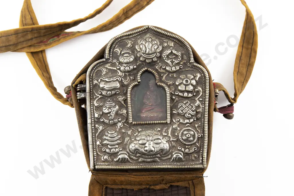 A 19th Century Tibetan Sliver And Copper Gau (Amulet box) Image 1++
