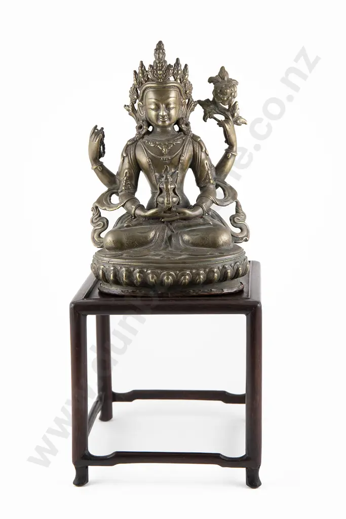 A Tibetan Bronze Figure Of Chenrezig ( Avalokitesvara) Image 1++