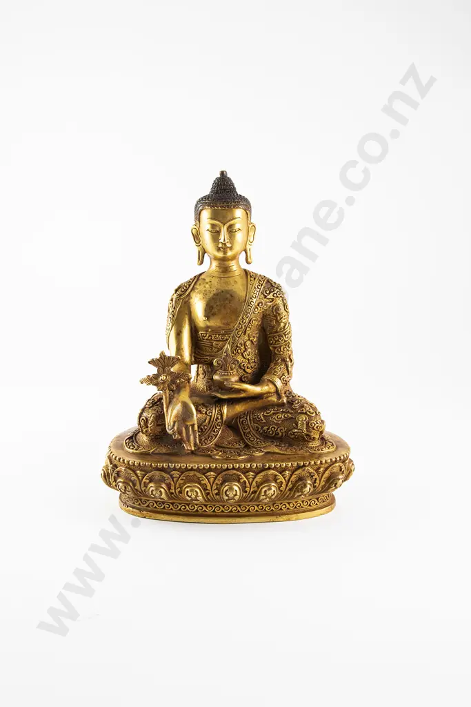 A Gilt Bronze Medicine Buddha Statue Image 1++