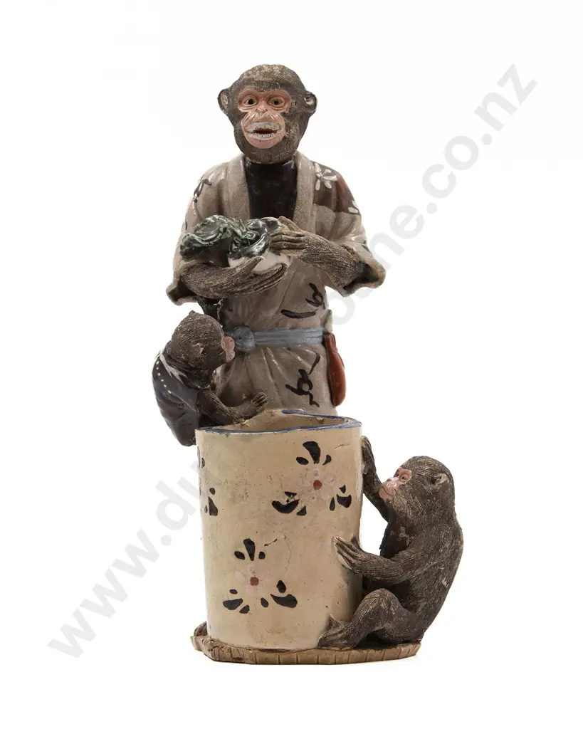 A Decorative Japanese Brush pot Image 1++