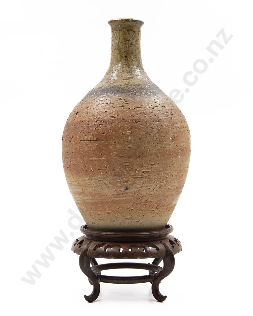 Japanese Bizen Pottery Vase Image 1++