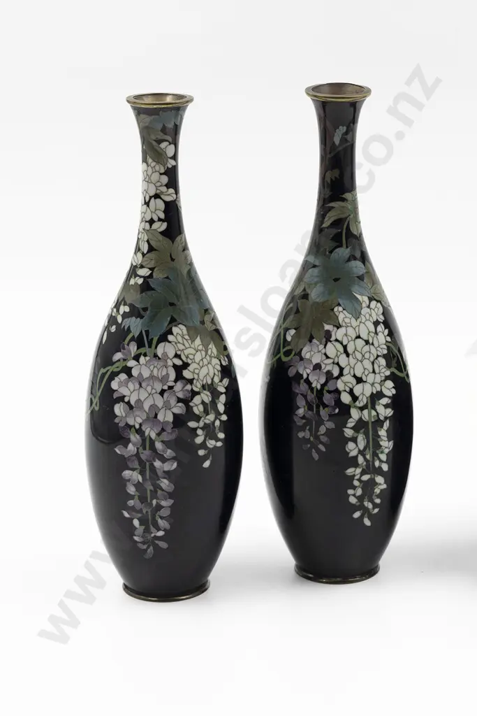 Pair Of Japanese Meiji Period Cloisonne Vases Image 1++