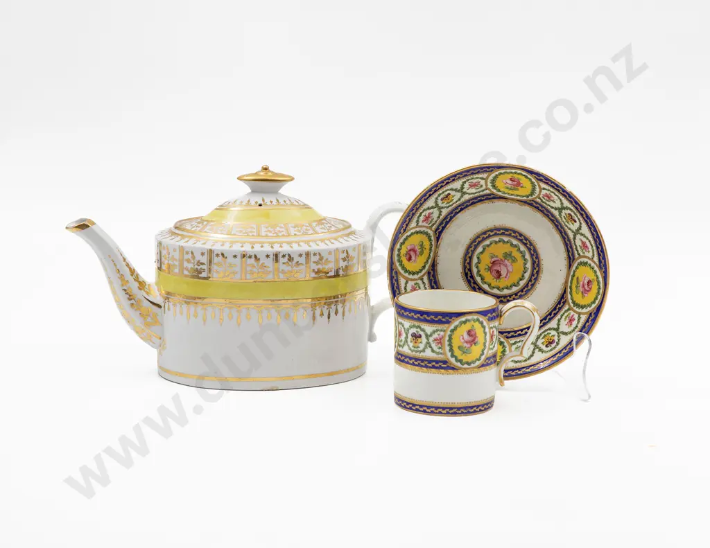 Early C19th English Teapot Image 1++