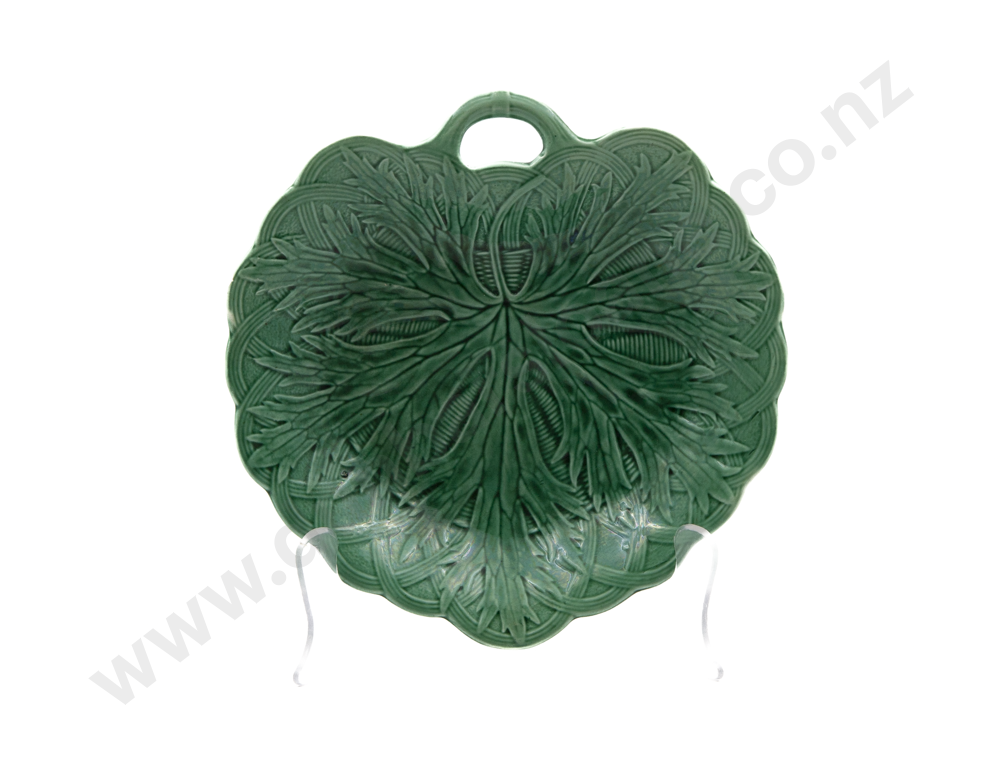 Set Of Six Vict Cabbage Leaf Side Plates Image 1++