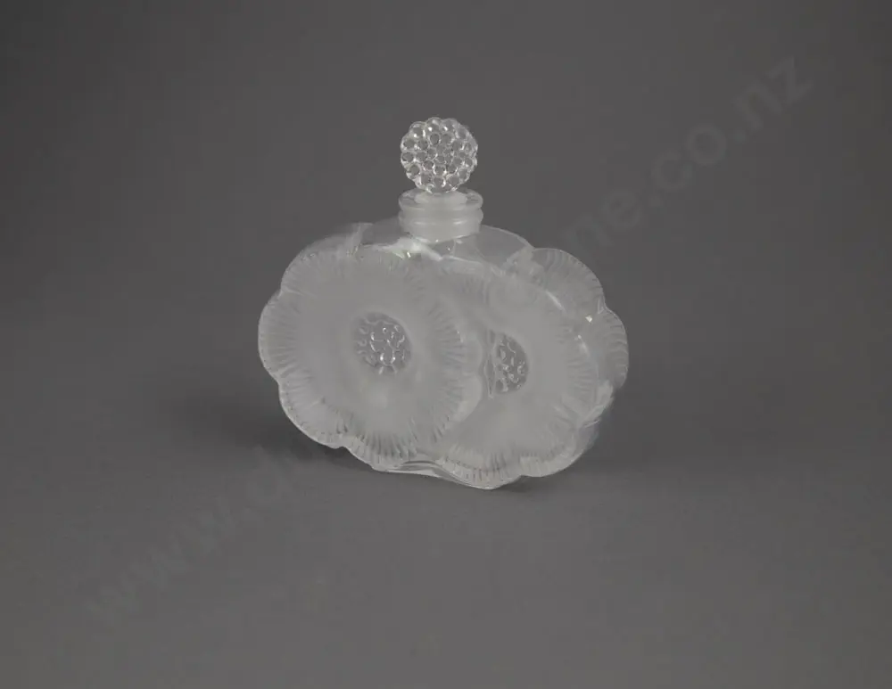Lalique "Flacon Deux Fleurs" Scent Bottle & Stopper Image 1++