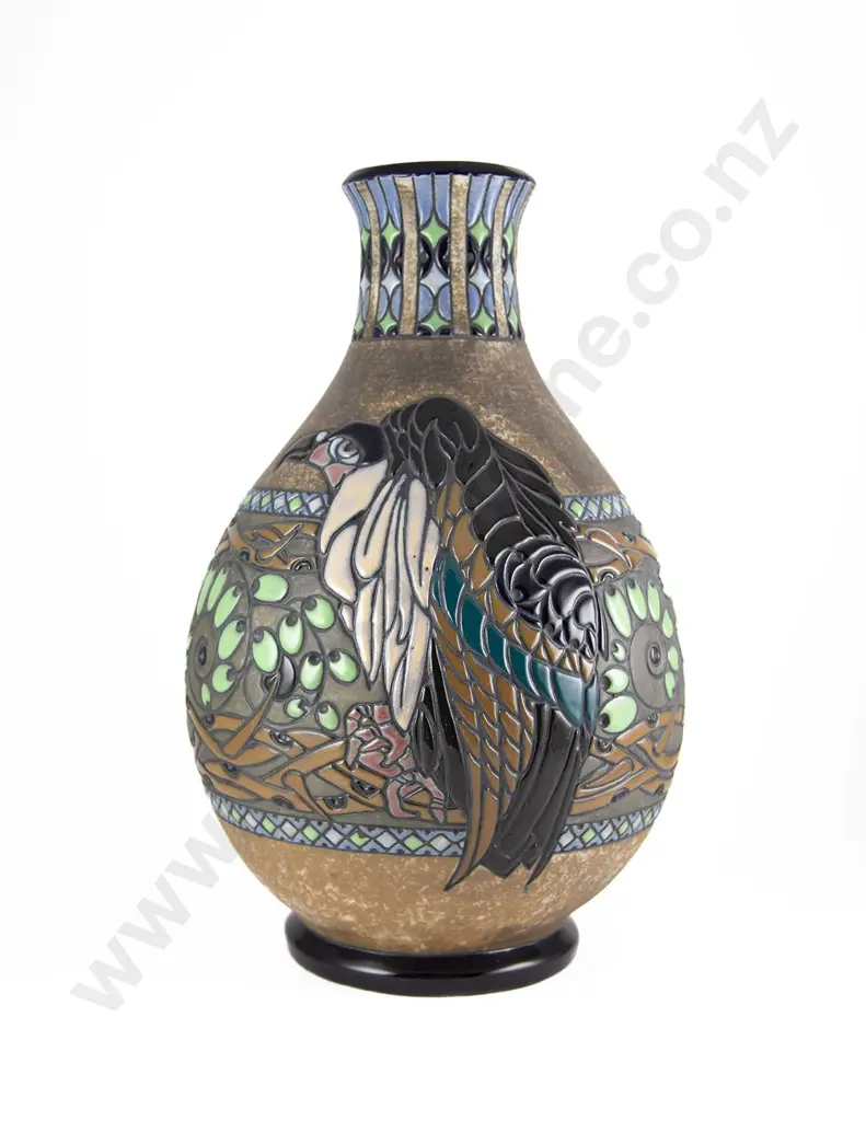 Massive Unmarked Amphora Vase Image 1++
