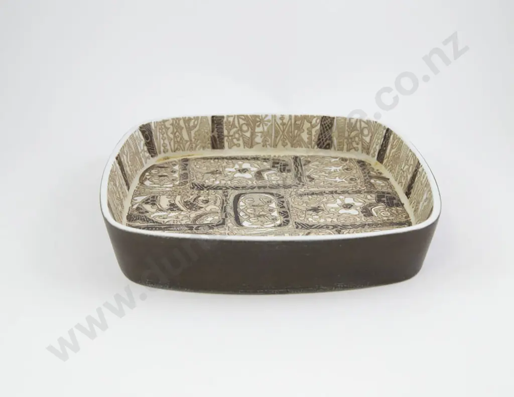 1960s Royal Copenhagen Dish Designed By Nils Thorssen Image 1++