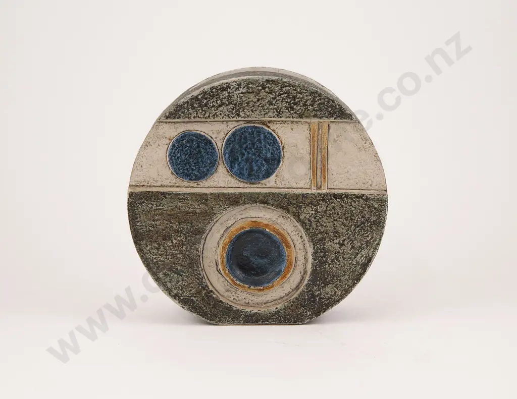 Troika Wheel Vase By Alison Bridgen Image 1++