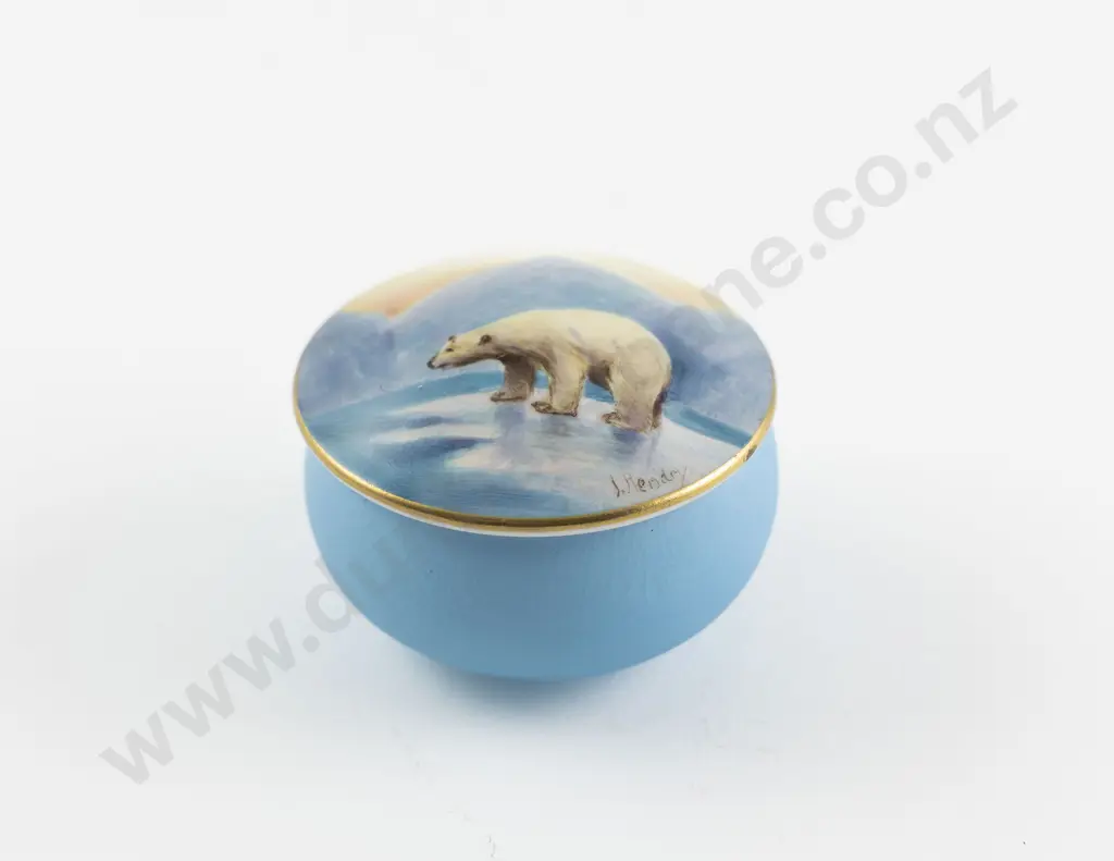 Royal Worcester Lidded Pot Image 1++