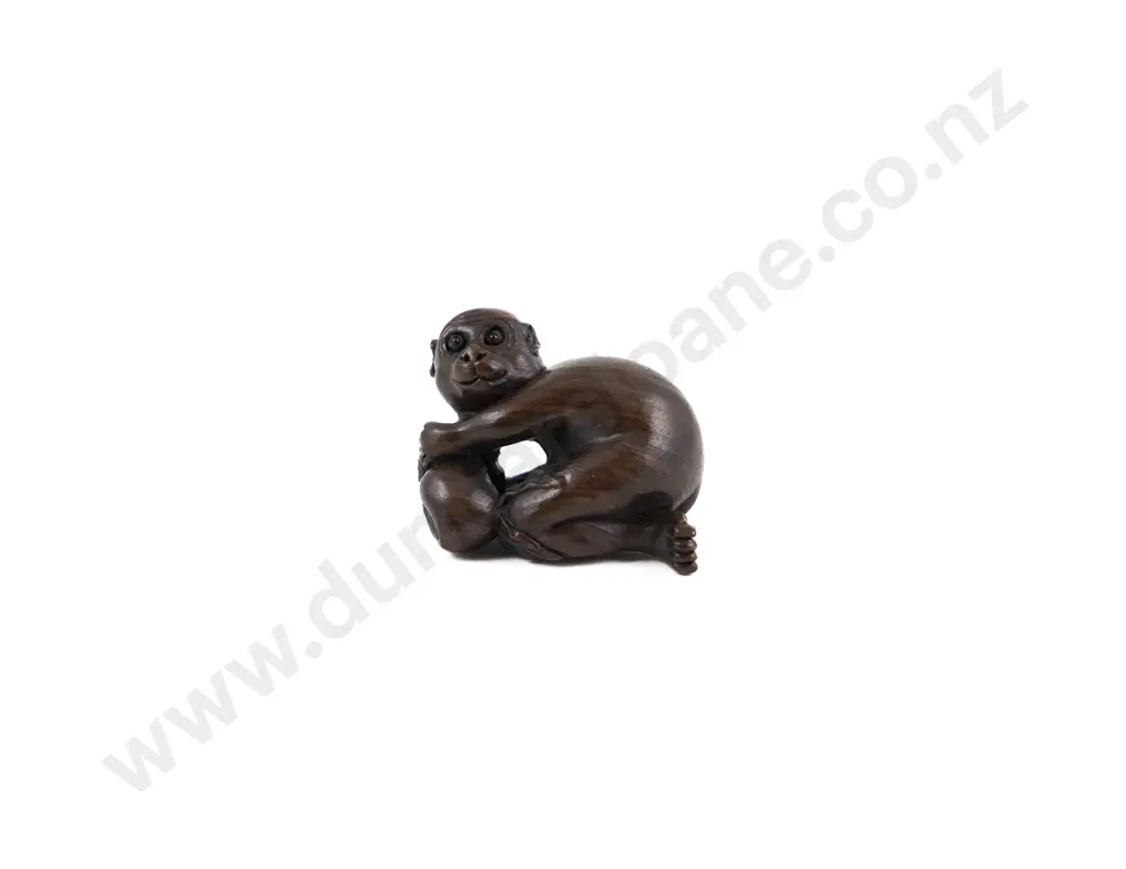 Japanese Hardwood Netsuke Of A Monkey Image 1++
