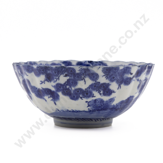 Late C19th/Early C20th Japanese Blue & White Fruit Bowl