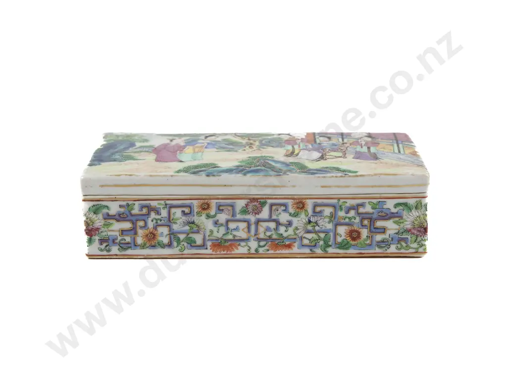 Late C19th Cantonese Famille Rose Export Ware Pen Box Image 1++