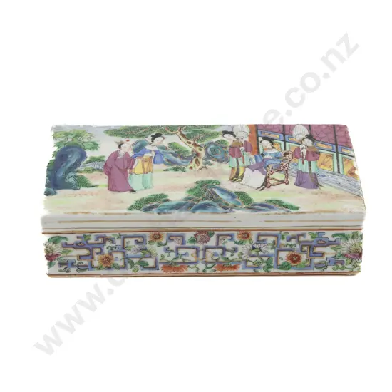 Late C19th Cantonese Famille Rose Export Ware Pen Box
