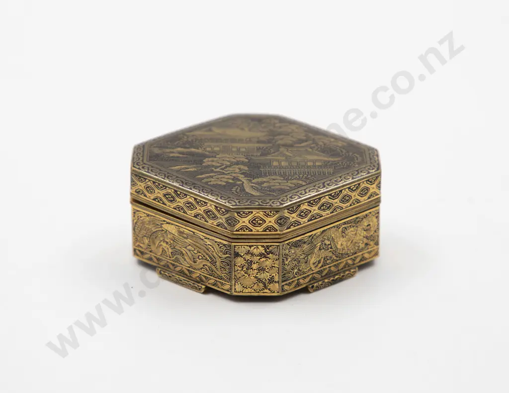 Japanese Meiji Period Shakido Damascene Trinket Box Image 1++
