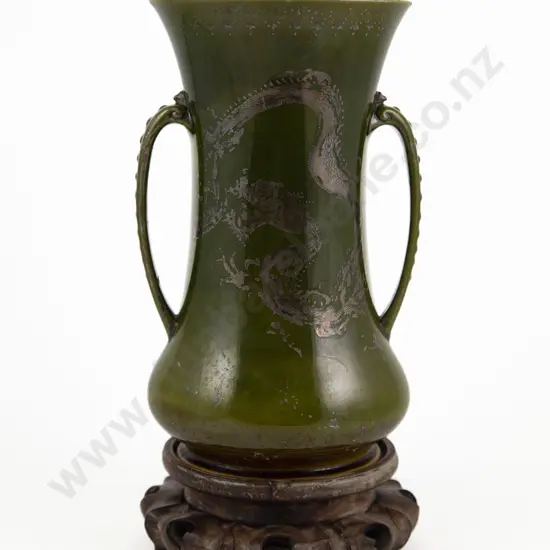 Meiji Period Japanese Izumo Jakazan Green Glazed Two Handled Vase & Stand