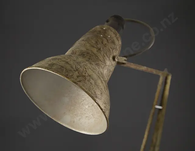 A Vintage Herbert Terry Articulated Industrial Design Desk Lamp Image 1++