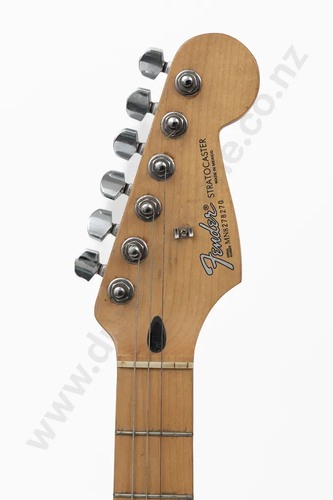 Fender Stratocaster Electric Guitar Image 1++