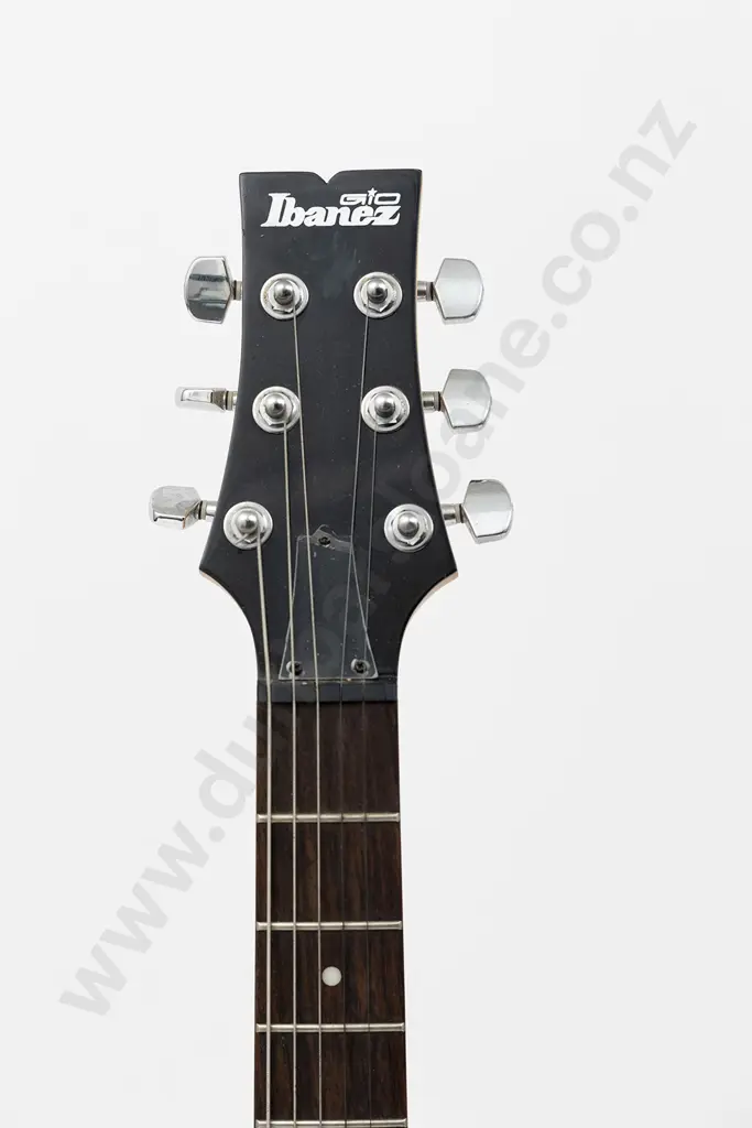 Ibanez Gio Electric Guitar Image 1++