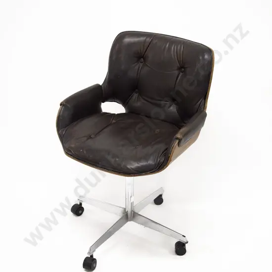 Michael Payne For Nova Interiors 1970 Osaka Expo Chair
