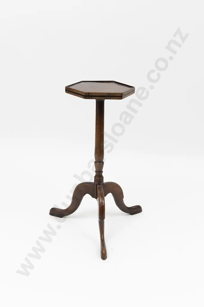 Elegant Oak Geo III Kettle Stand Image 1++