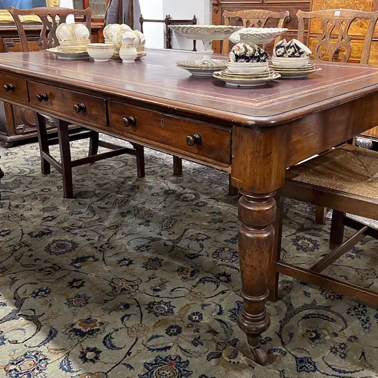 Vict Mahogany Library Table