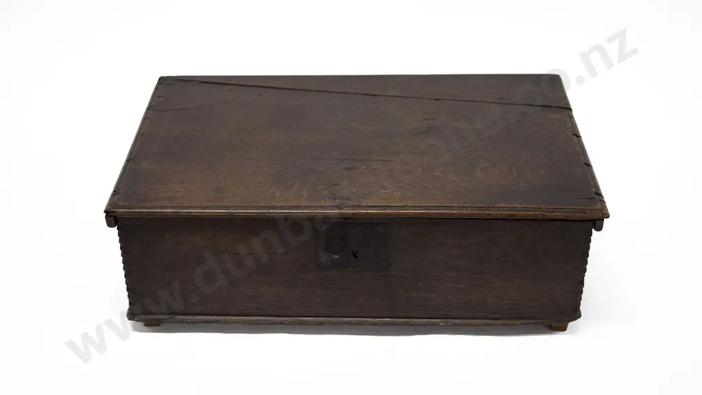 Early Late C17th/Early C18th Oak Bible Box Image 1++