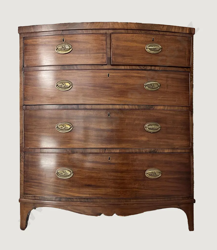 Regency Mahogany Bowfront Chest Image 1++