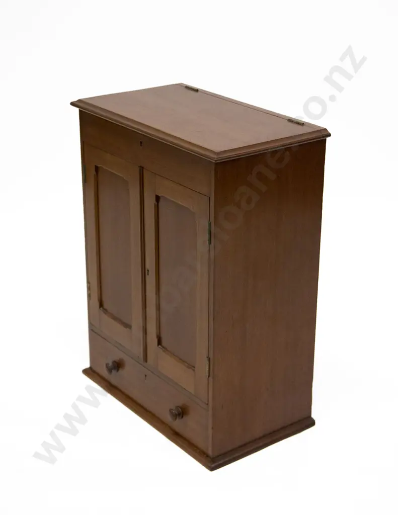 Mahogany Collectors Cabinet Image 1++