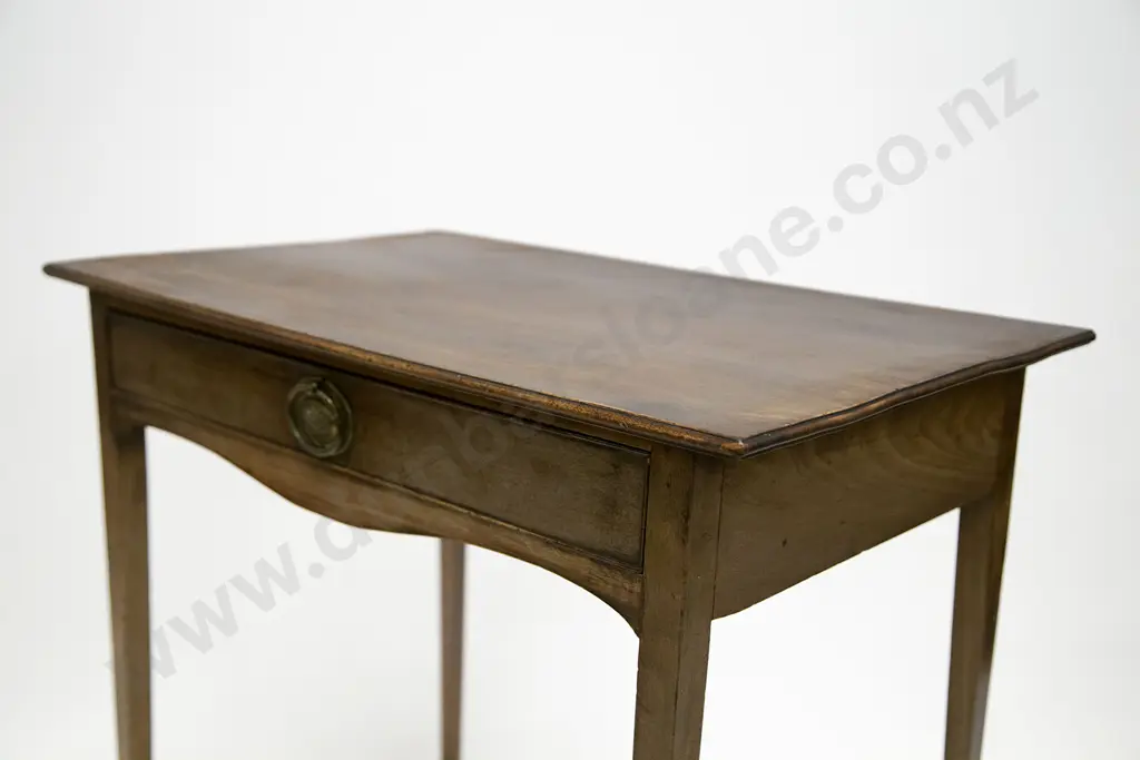 Geo III Mahogany Side Table Image 1++