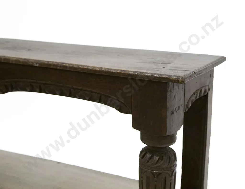 Composed C17th Oak Side Table Image 1++