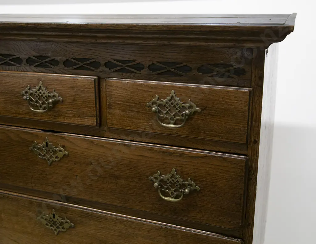 Geo III Oak Chest on Stand Image 1++