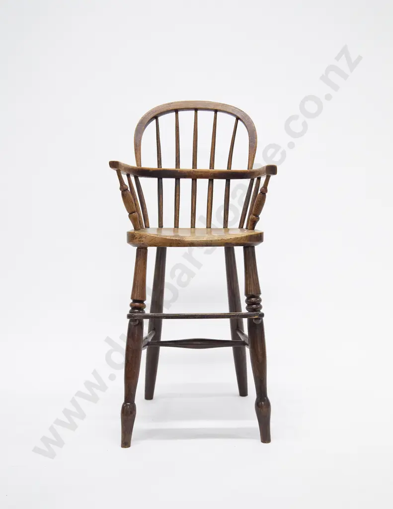 Vict Childs Windsor High Chair Image 1++