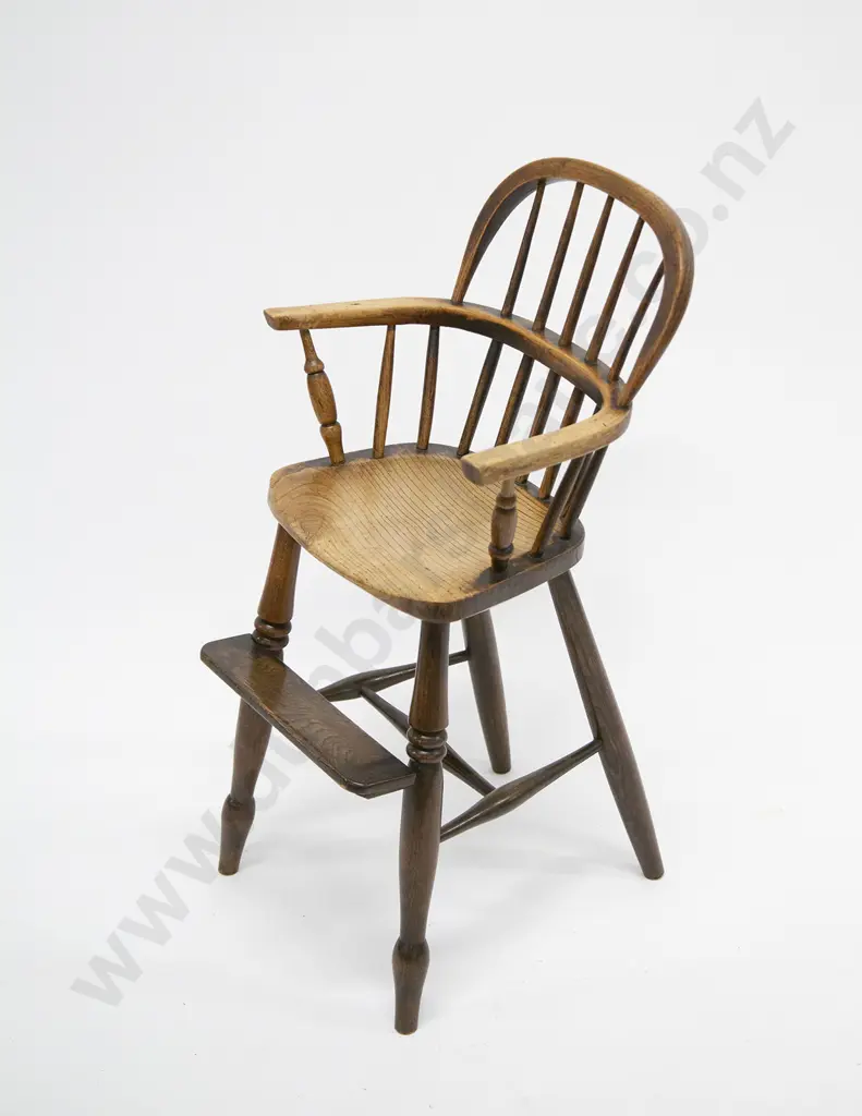Vict Childs Windsor High Chair Image 1++