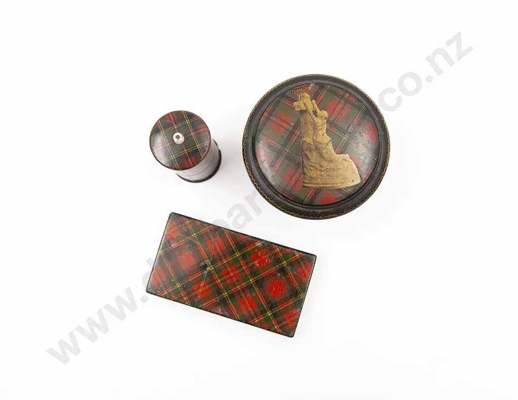 Three Pieces Victorian Tartanware Image 1++