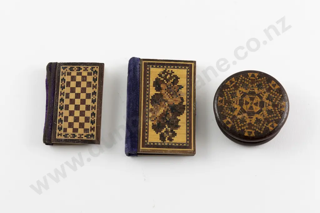 Two Victorian Tunbridge Ware Needle Cases & Snuff Box Image 1++