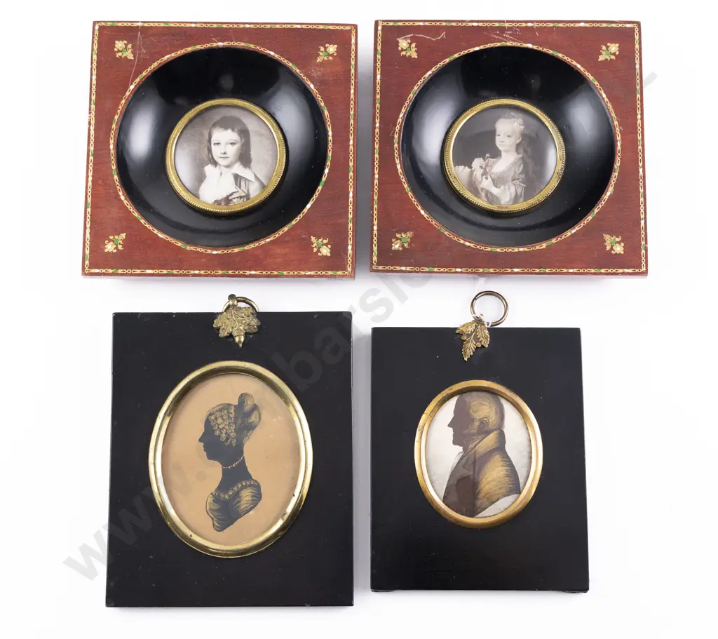 Two Early C19th Silhouette Portraits Image 1++