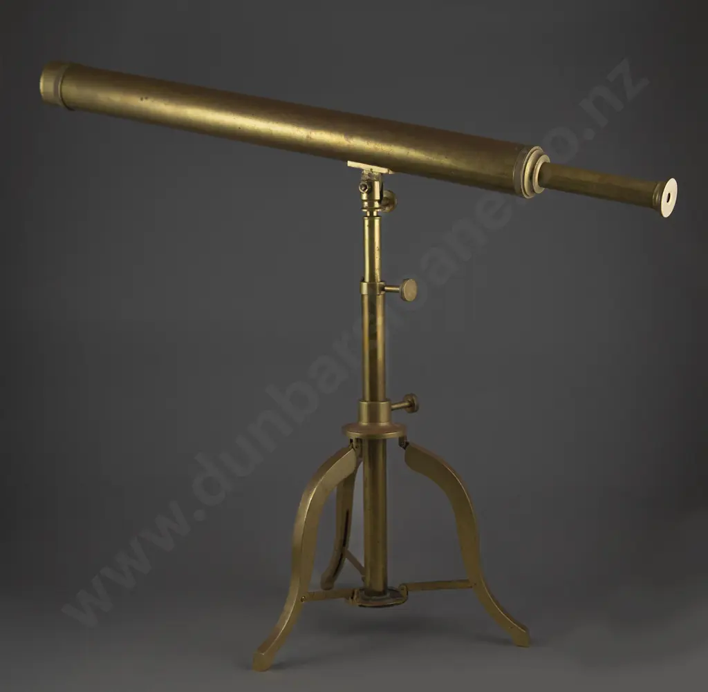 Vict Brass Single Draw Telescope Image 1++