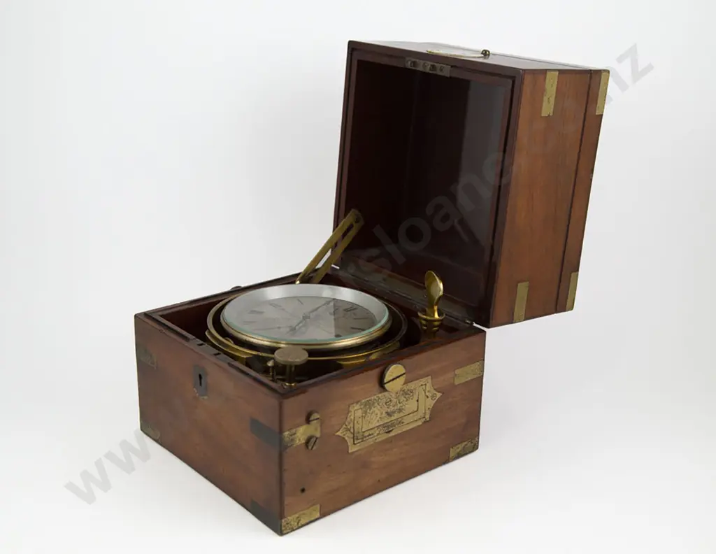 C19th Marine Chronometer By Ogden of Harrogate Image 1++