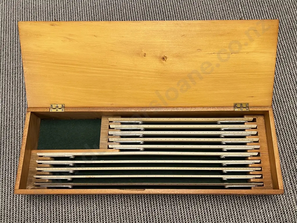 Made in Australia Pine Boxed Set W & G 'Accurately Engraved Rulers Image 1++