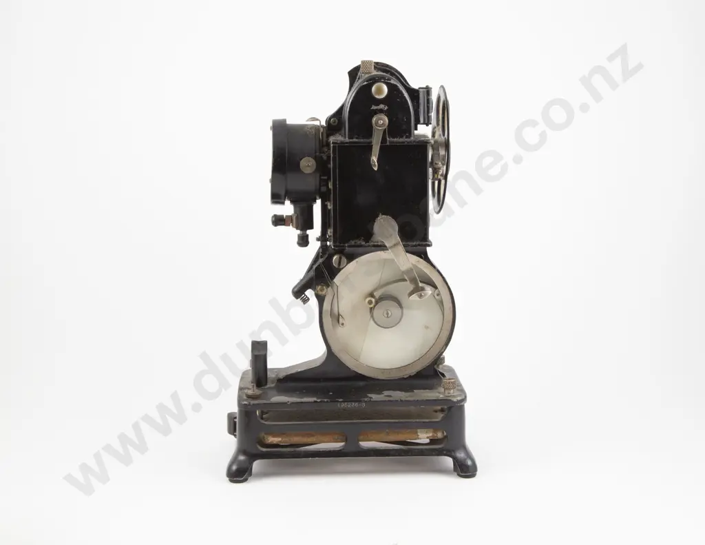 Circa 1920s Pathe-Baby 9.5mm Projector Image 1++