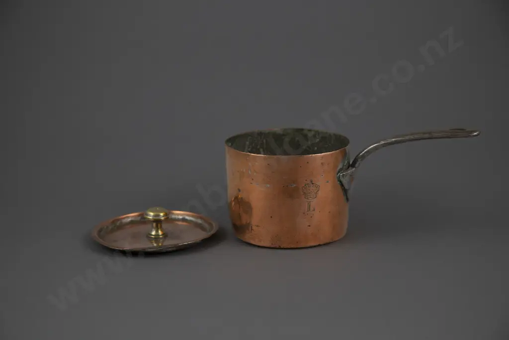 Small Vict Copper Sauce Pot Image 1++