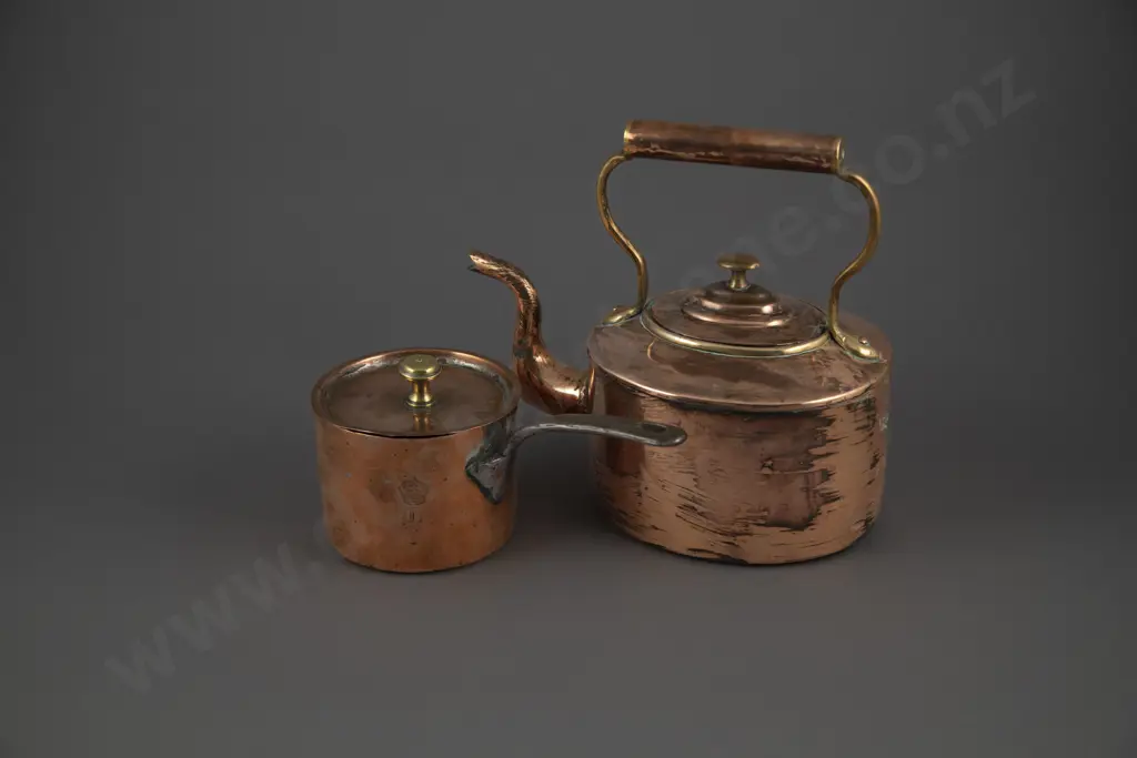 Small Vict Copper Sauce Pot Image 1++
