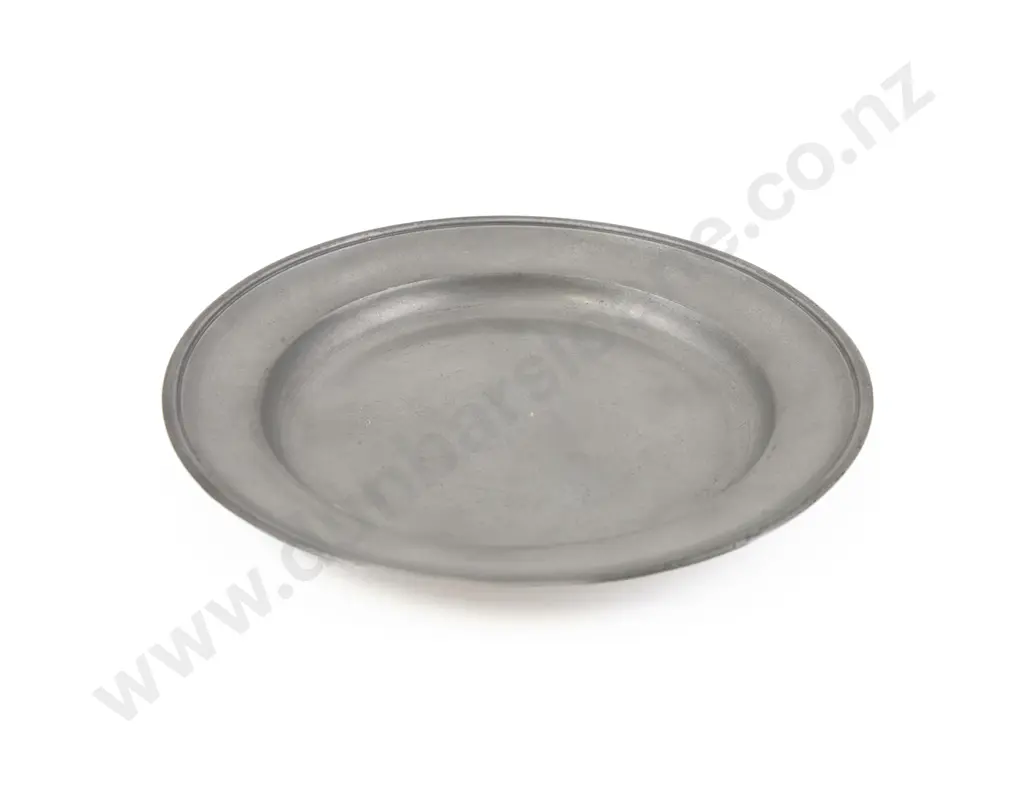 Mid C18th Pewter Plate Image 1++