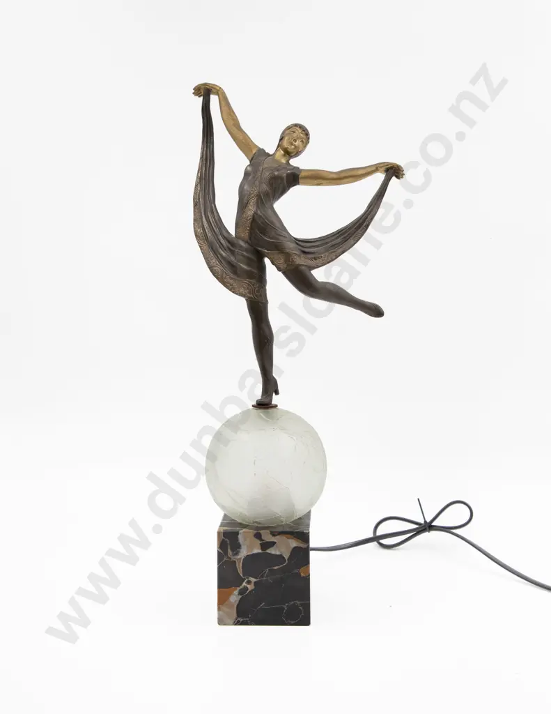 Art Deco Bronzed Gilt Metal Figured Table Lamp Image 1++