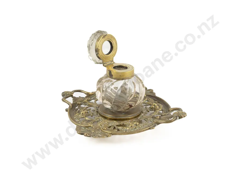 Vict Style Cast Brass Inkwell Image 1++