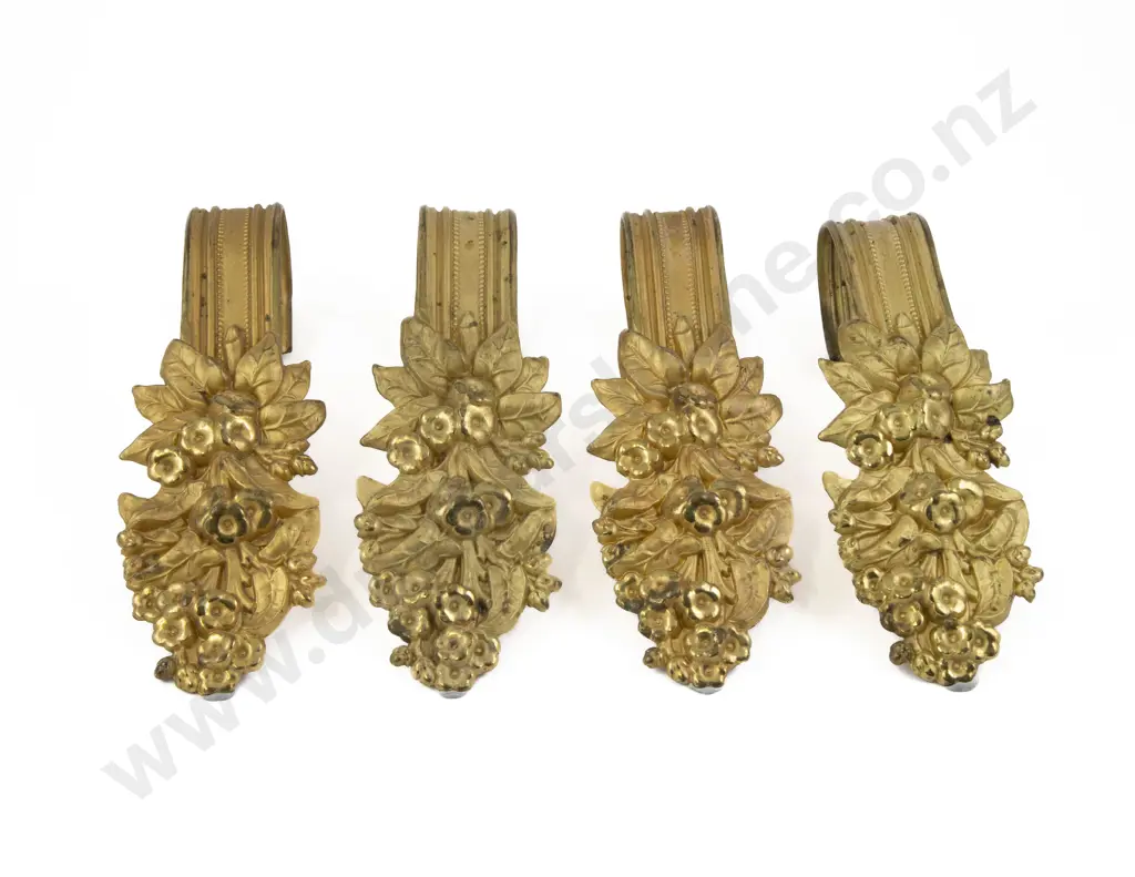 Set Of Four Vict Floral & Leaf Embossed Gilt Metal Curtain Tiebacks Image 1++