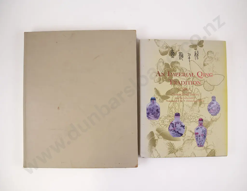 Two Reference Books On Chinese Snuff bottles Image 1++