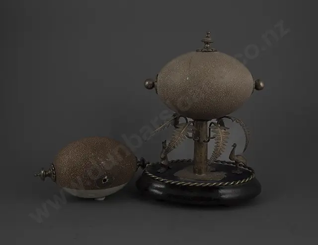 Small Australian S/Plate & Emu Egg Desk Stand Image 1++