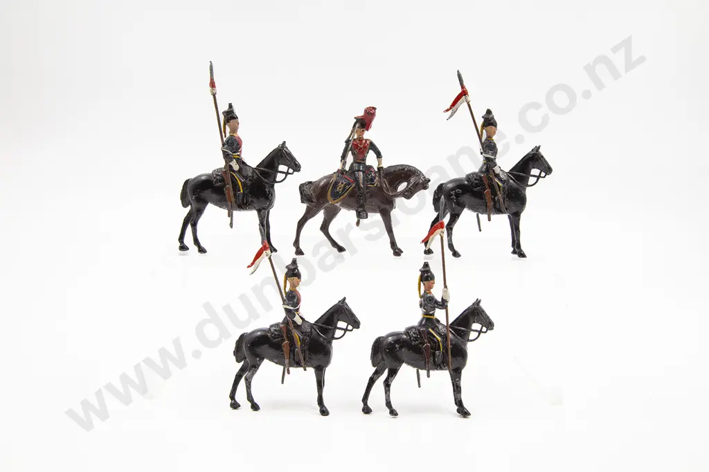 Britains 16th Lancers at the Halt with Officer 5pces Image 1++